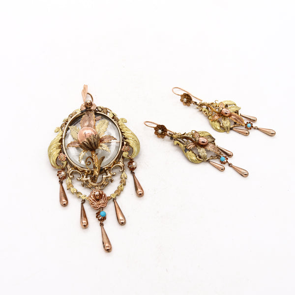 Victorian Edwardian 1900 British Locket Pendant And Earrings Set In Tricolor Of 18Kt Textured Gold