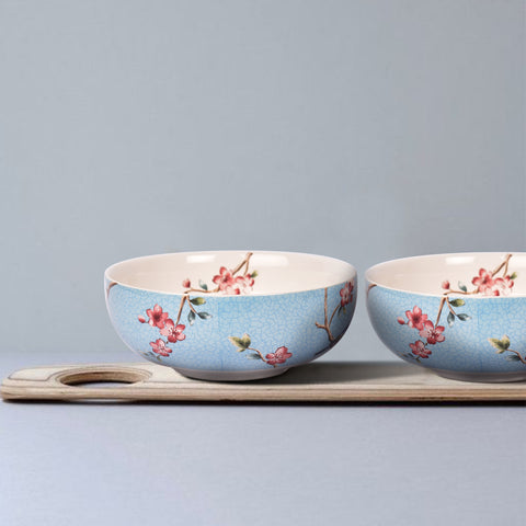 From the Dinner Set Essentials Guide: The Azure Ixora Collection