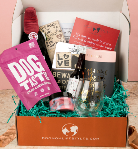 dog mom subscription box is one of Wagworthy Naturals favorite valentine's day gifts for dogs