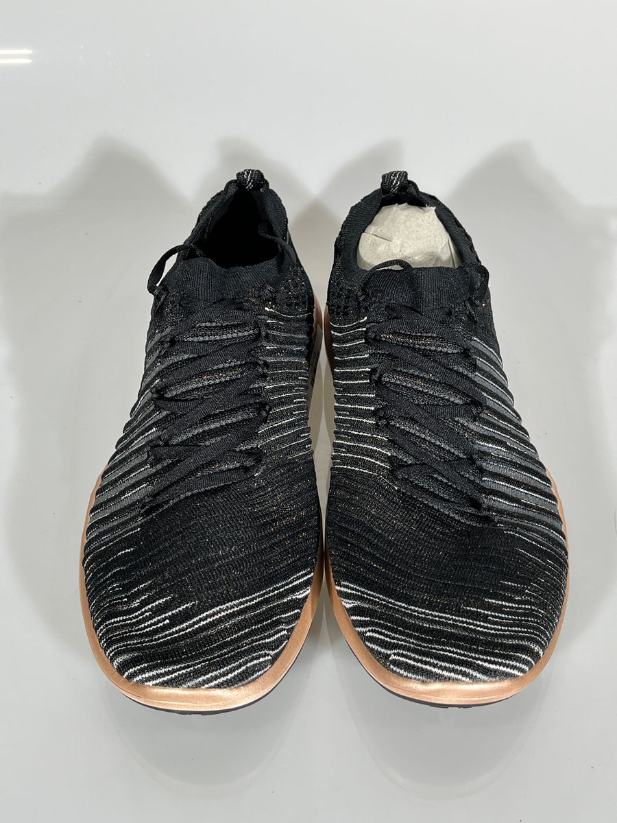 Nike Flyknit Shoes – The Locals Sale