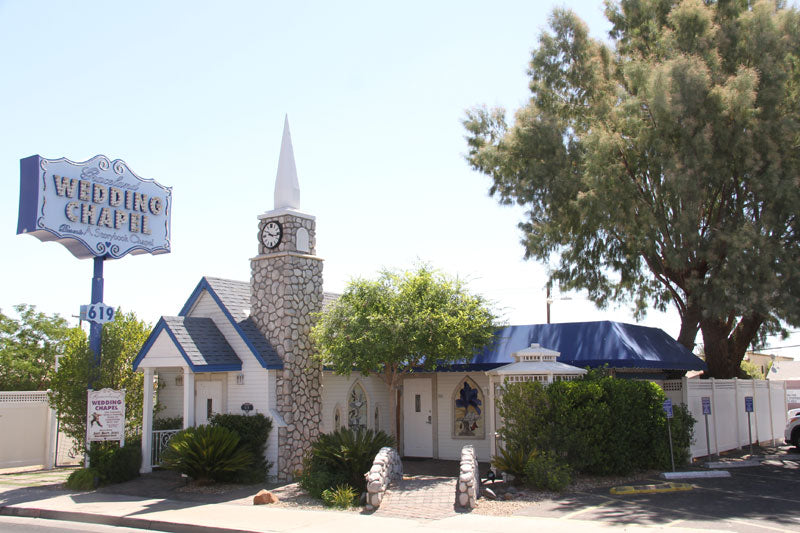 Featured image of post Wedding Chapels In Vegas - The little vegas chapel is a highly rated wedding chapel performing weddings, vow renewals, and elvis ceremonies.
