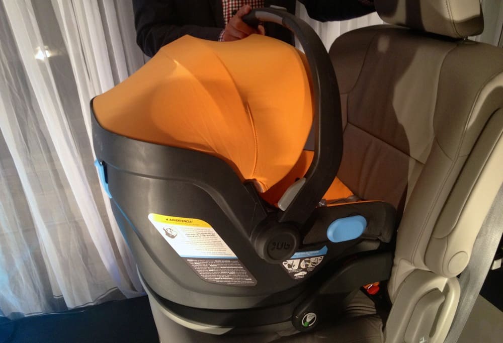 flying with uppababy mesa