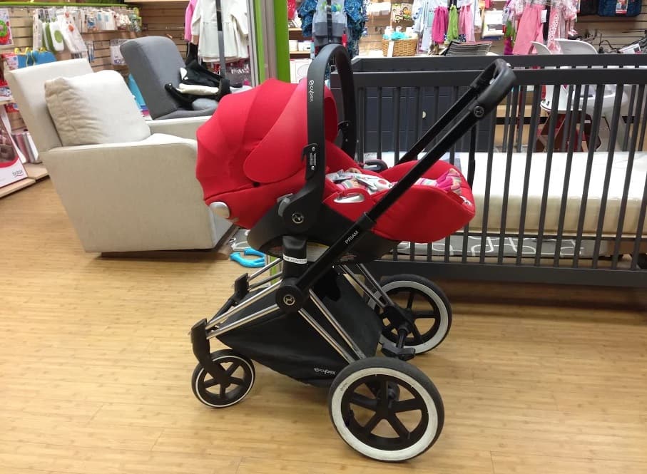 cybex cloud q infant car seat on cybex priam stroller