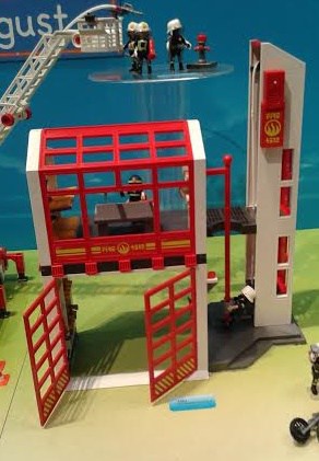 playmobil firehouse