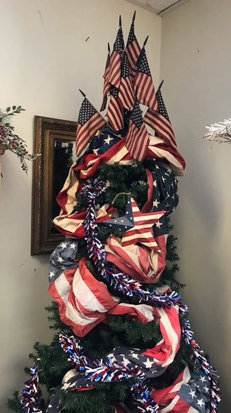 Vintage Flags are a perfect way to celebrate the American holidays!