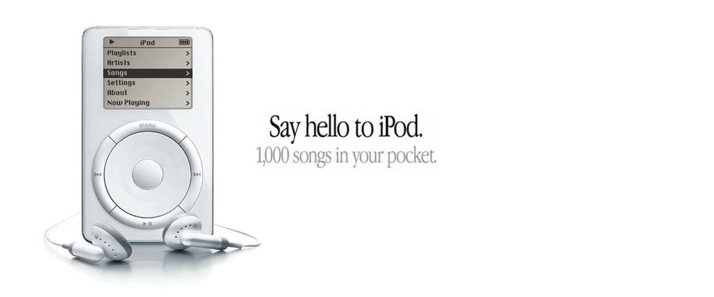 ipod mainoskuva vuodelta 2001 jossa lukee say hello to iPod - 1000 songs in your pocket
