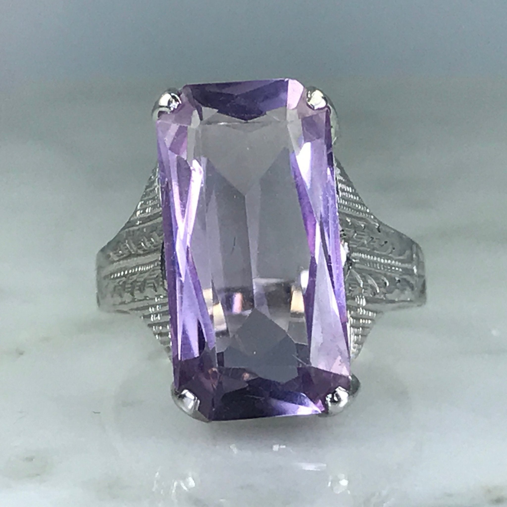 amethyst and diamond ring 14k white gold