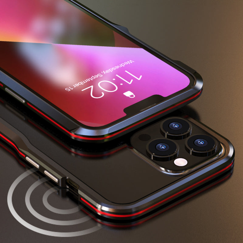 Case iPhone Moldura Metálica com Proteção Total das Câmeras