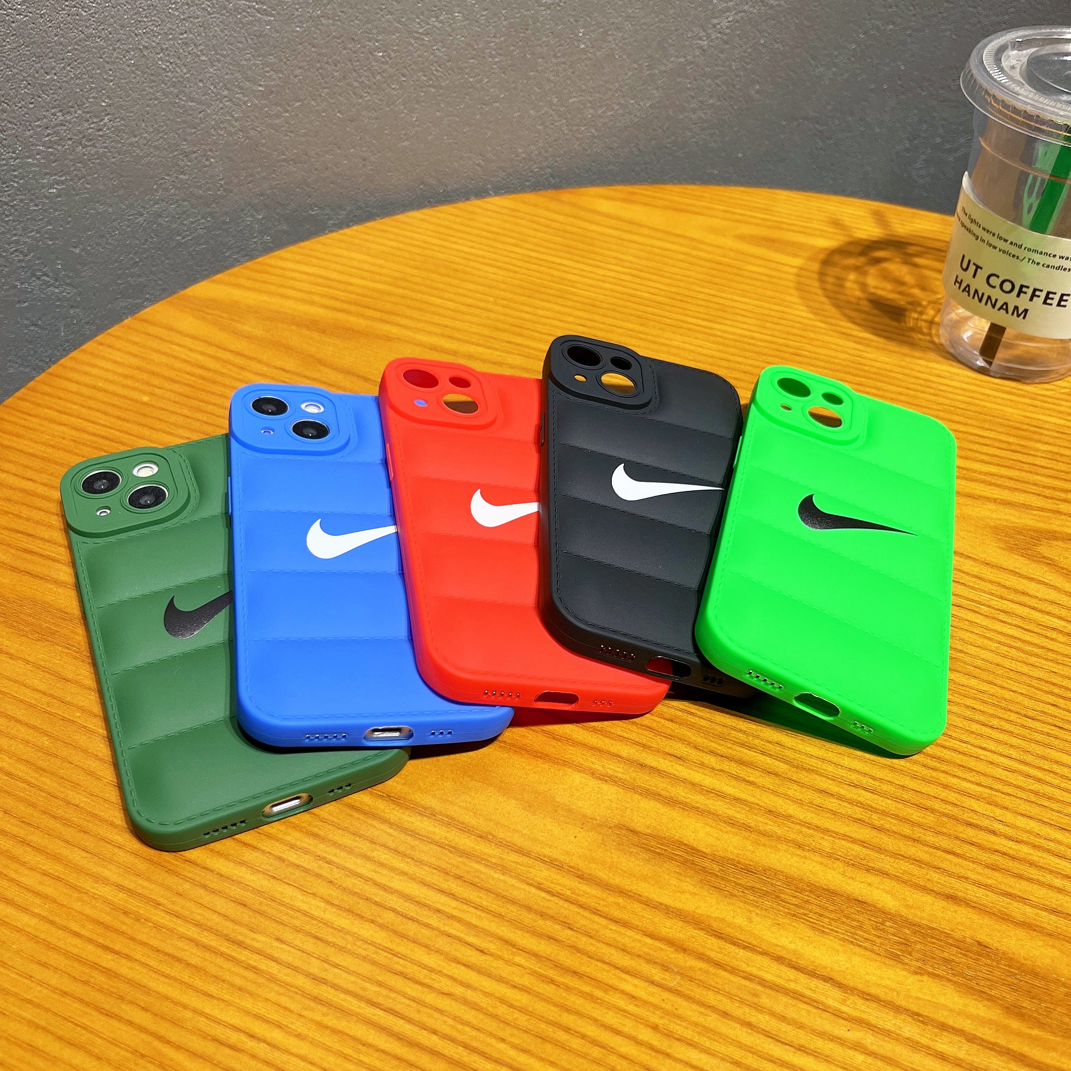Case iPhone Nike Bomber