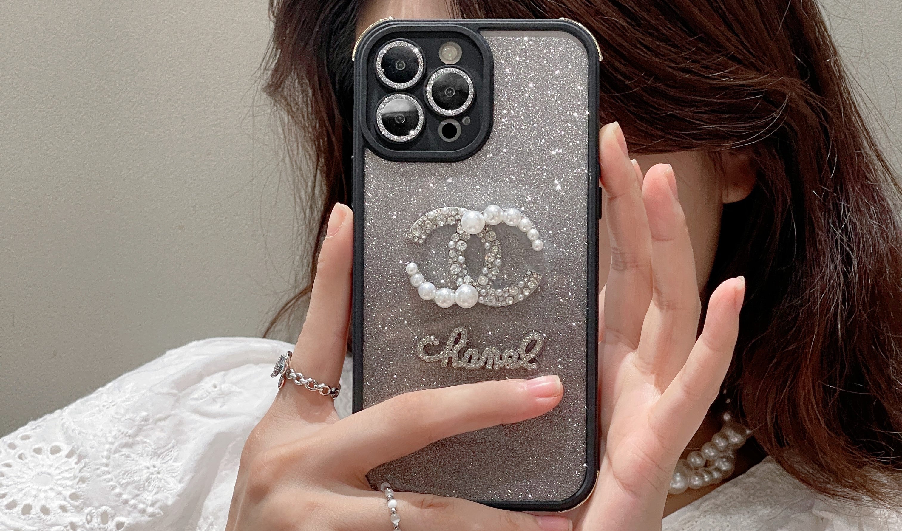 Case iPhone Chanel Luxo