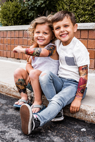 kids with temporary tattoos