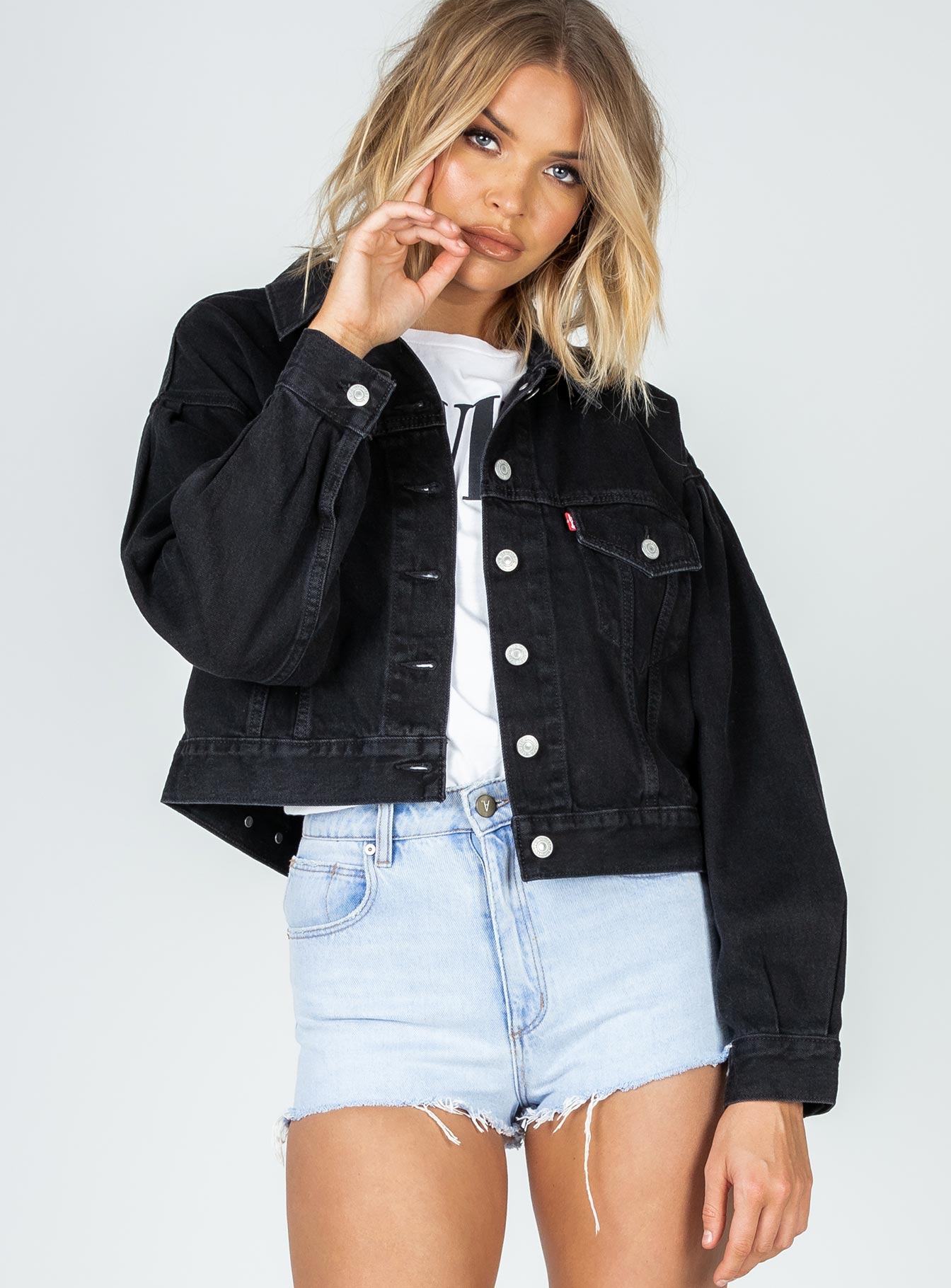 levis pleated trucker jacket