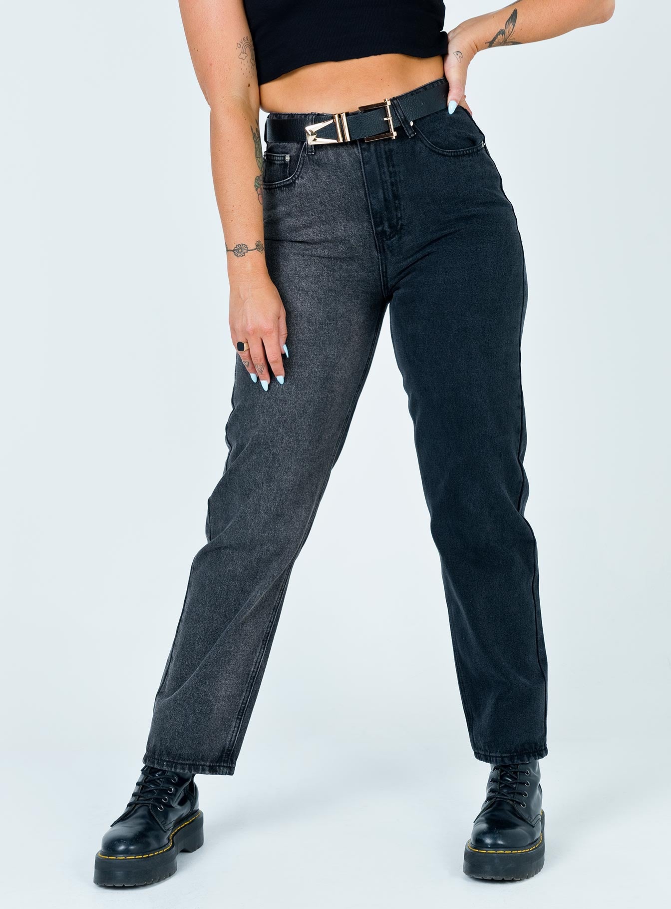 black denim mom jeans