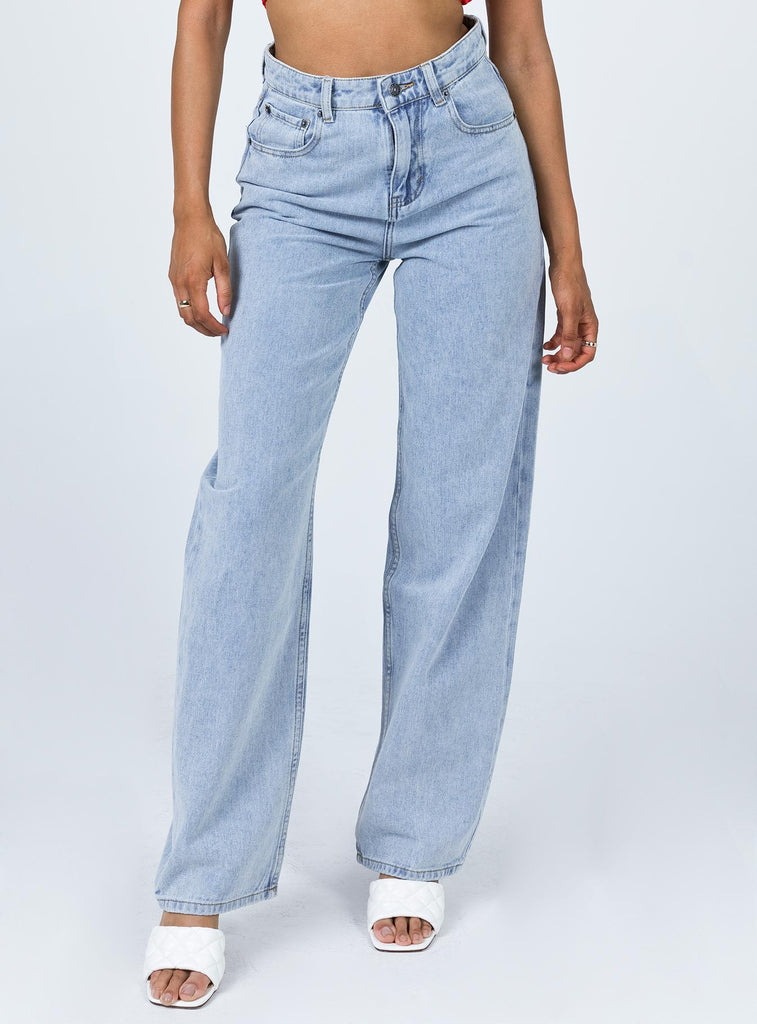 Motel Bum Rips Parallel Jeans Tonal Light Wash