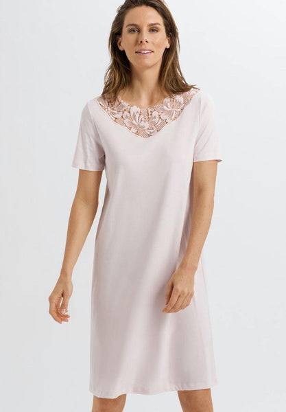 Hanro Moments 3/4 Sleeve Nightgown