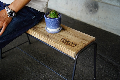 【Iron Flame Garden Bench】好評販売中
