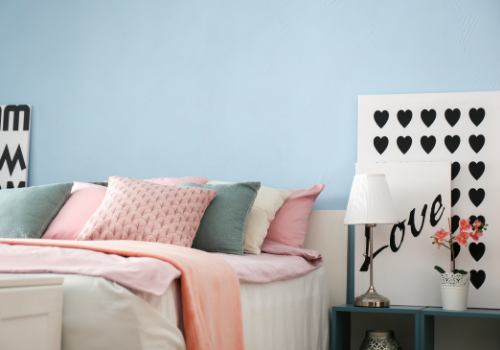 modern teen bedroom painted in Harris Paints' colors that reflect a 