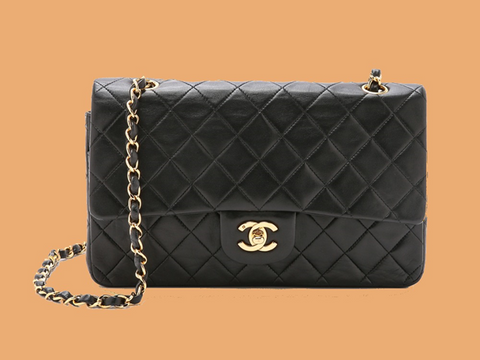 Quilted Chanel purse  Bags, Chanel bag, Bag accessories