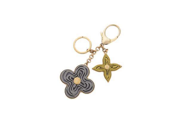 Louis Vuitton Taiga Neo LV Club Bag Charm & Key Holder - Grey Keychains,  Accessories - LOU674885