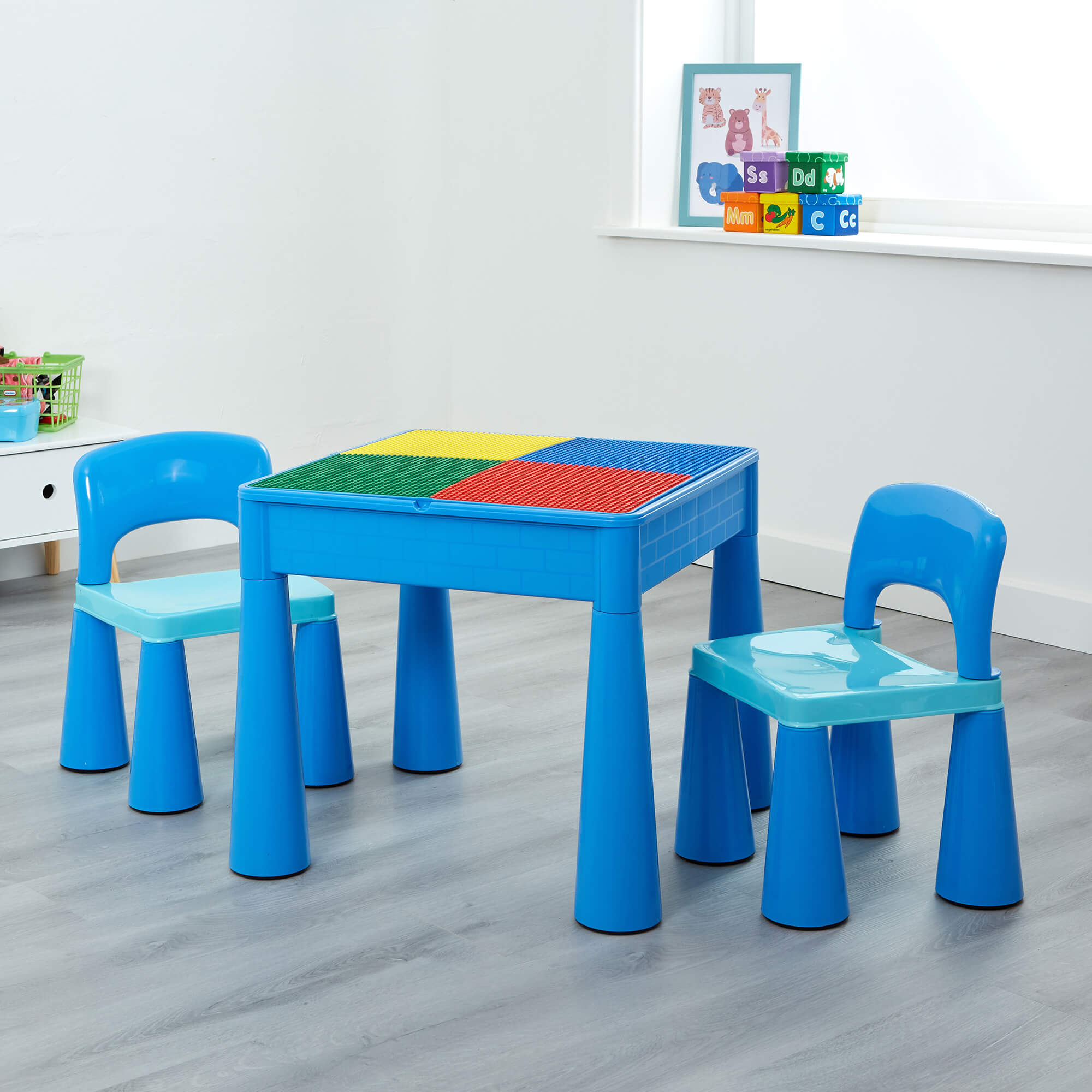 Set van kunststof tafel en 2 voor kinderen, legobord, zand- en waterbak, blauw – www.littlehelper.co.uk