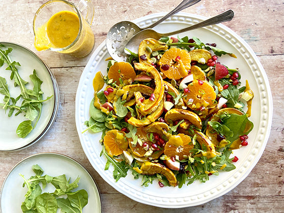 Une fabuleuse recette de Mélanie Marchand : Salade d'automne et vinaigrette à la citrouille et érable. 