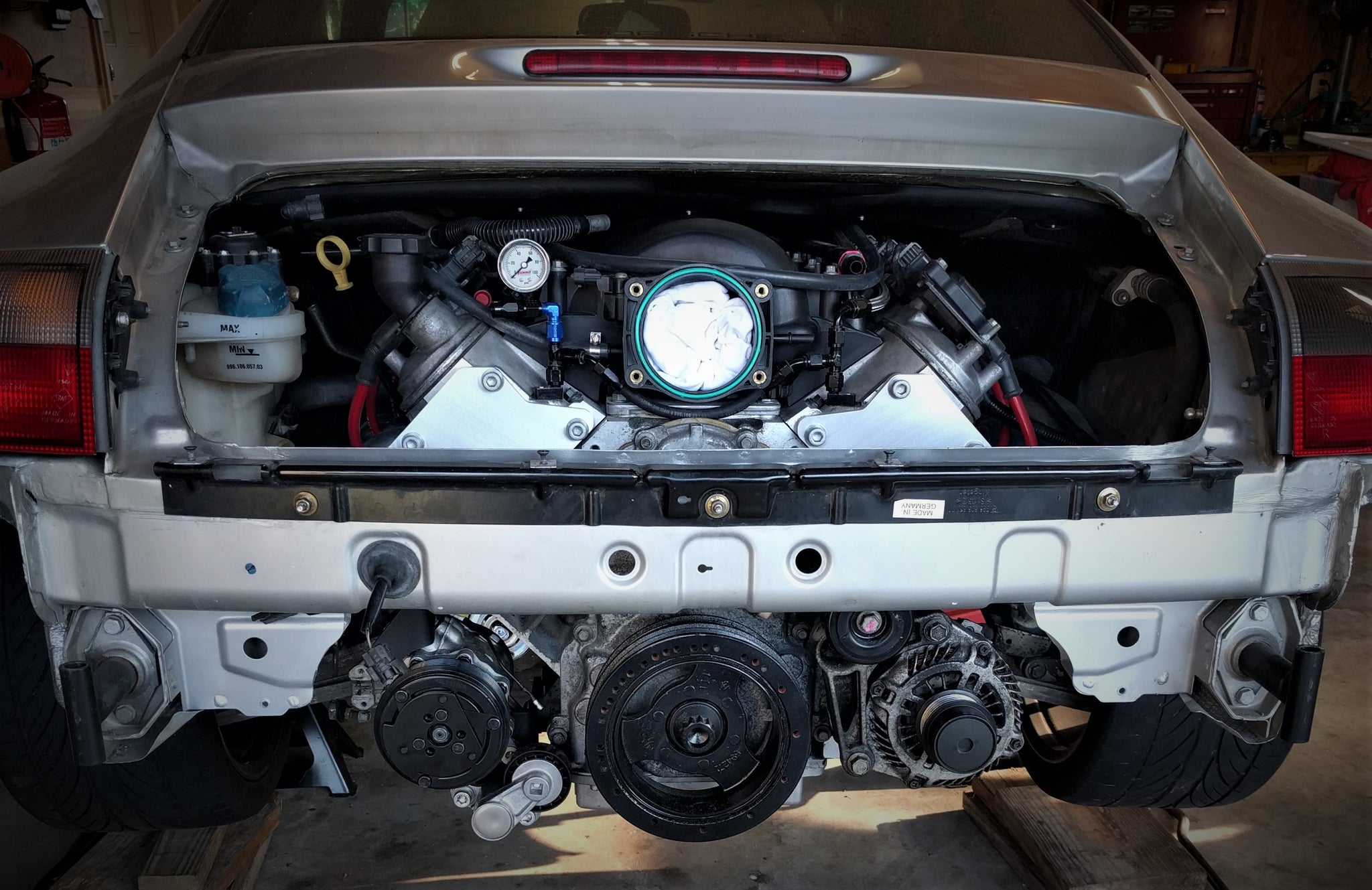 moteur - Boxster 986 avec moteur V8  ST-K001-02_Engine_Bay3_1024x1024@2x