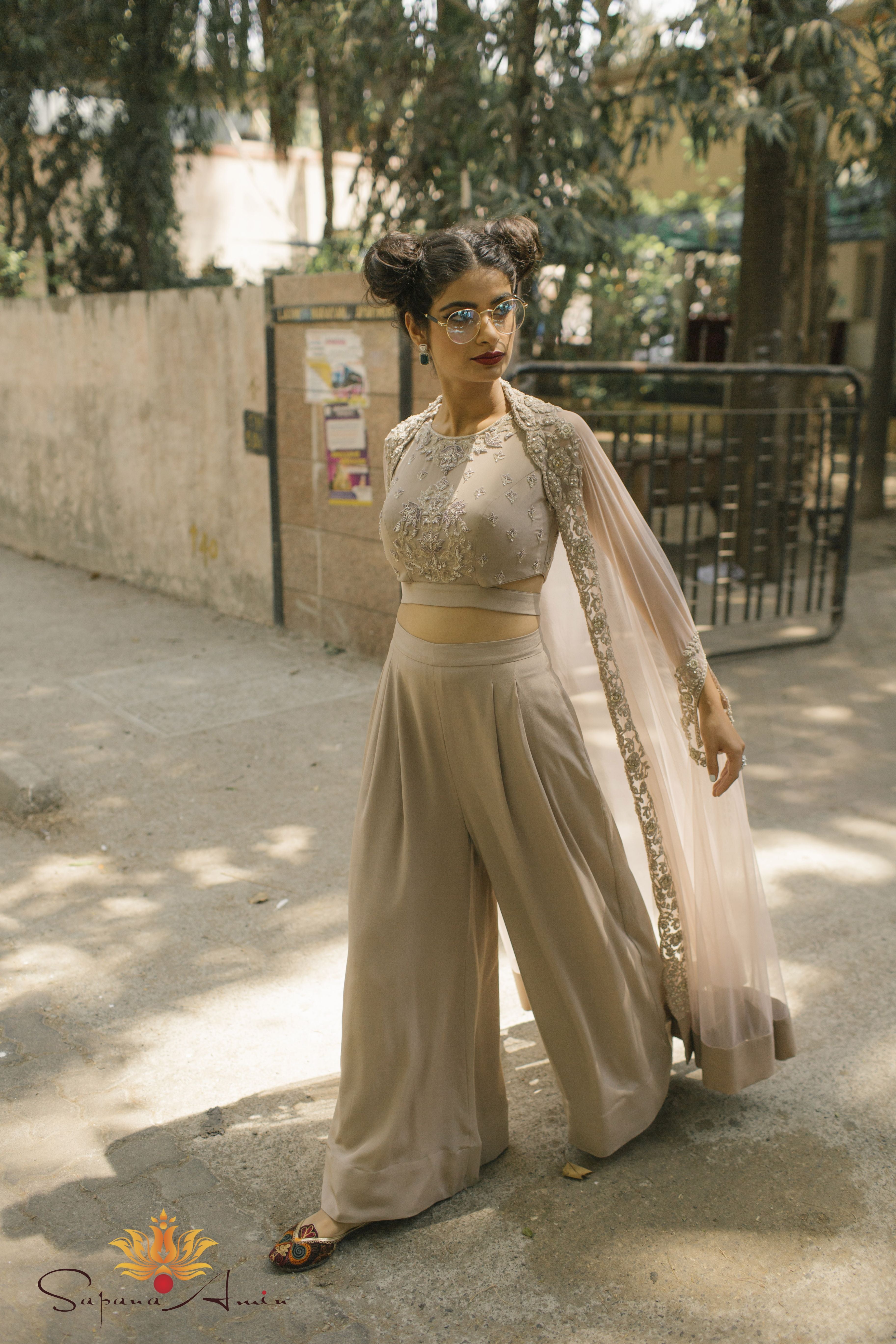 Stylish By Nature By Shalini Chopra | India Fashion Style Blog | Beauty |  Travel | Food | Bollywood: 5 Style Tips On How To Wear Wide Leg Palazzo  Pants