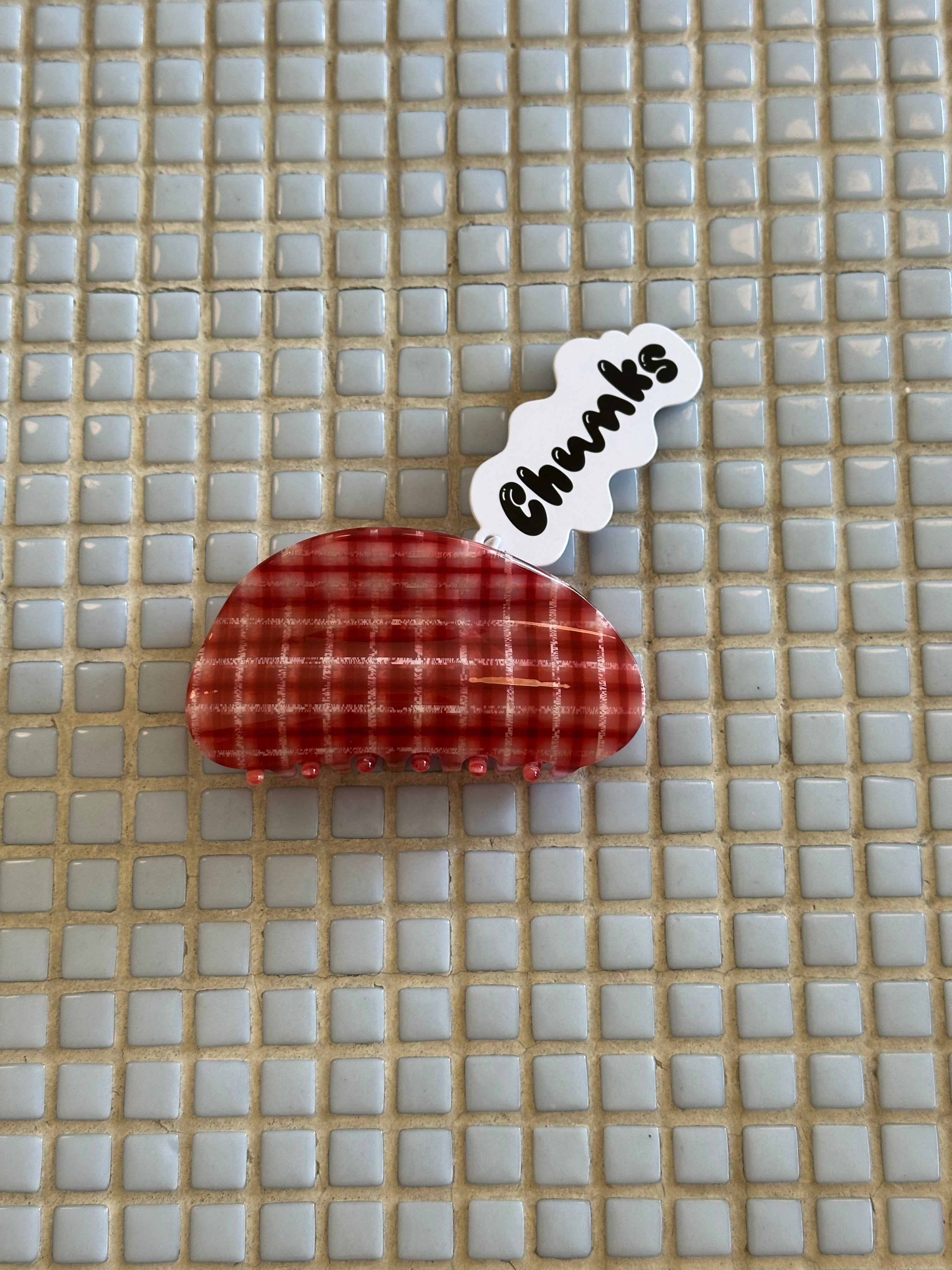chunks suki claw in red plaid