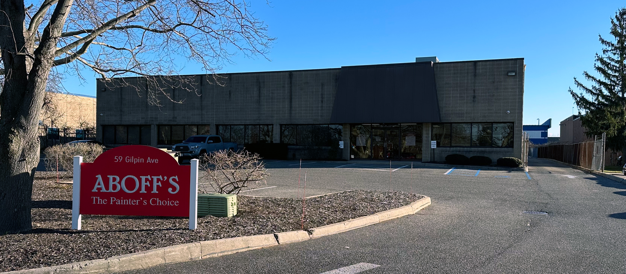 ABOFF’S PAINTS COMMERCIAL PICKUP CENTER IN HAUPPAUGE