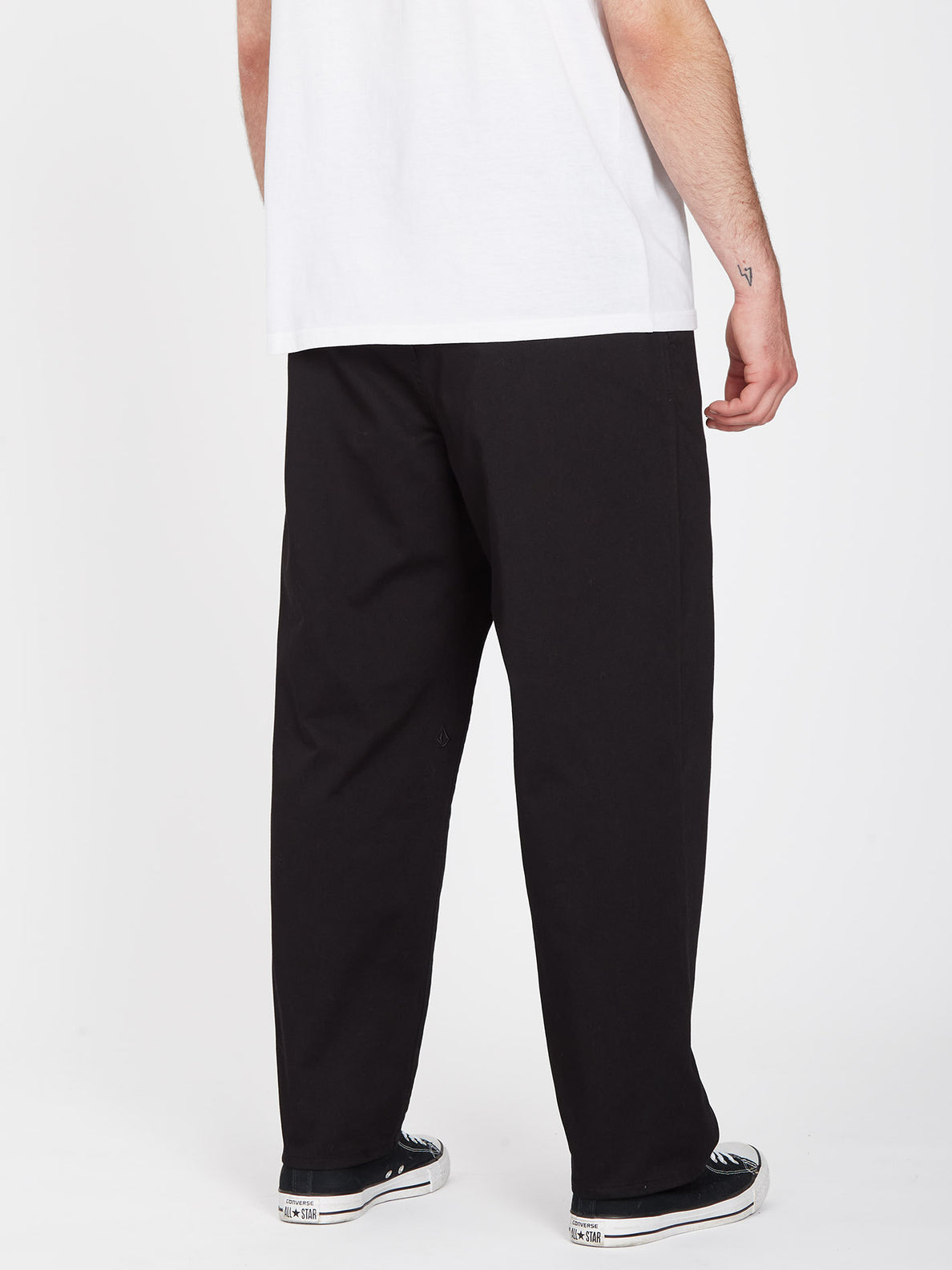 Pleated Loose Tapered Chino Black