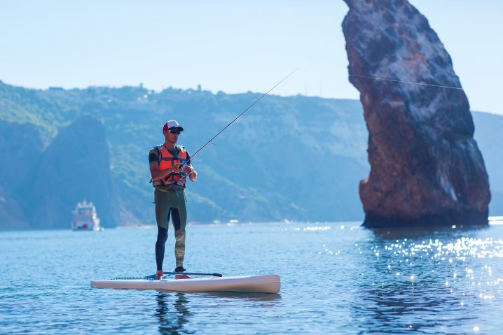 paddle board fishing