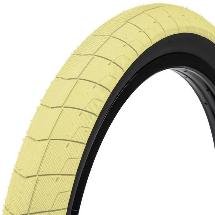 An image of Eclat Fireball Tyre Pastel Yellow / 2.4" BMX Tyres