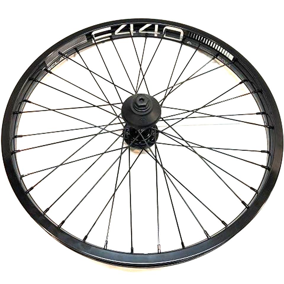 Eclat E440 Front Wheel Black / 20"