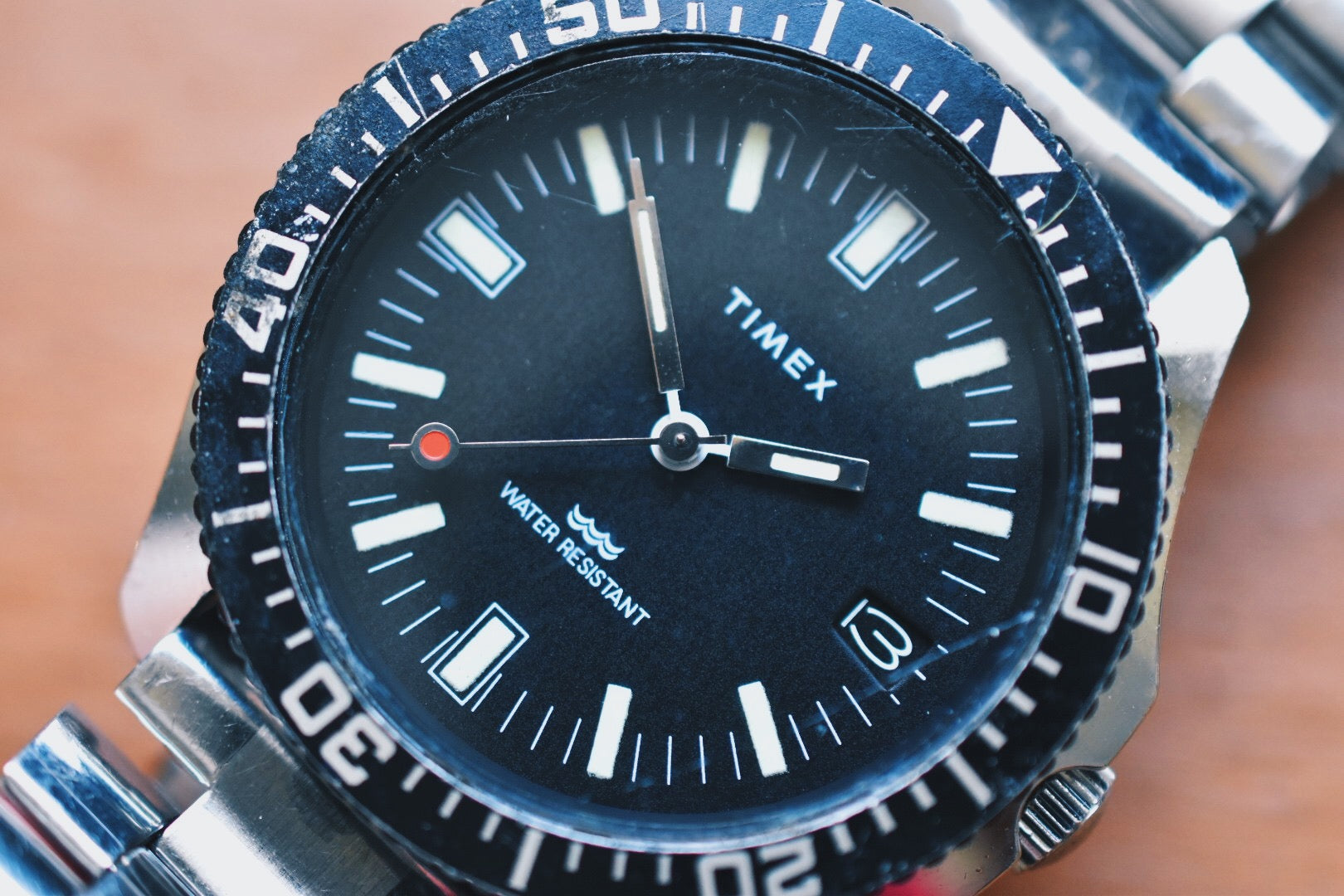 1970's Timex Manual Wind Diver – The Time Teller Shop
