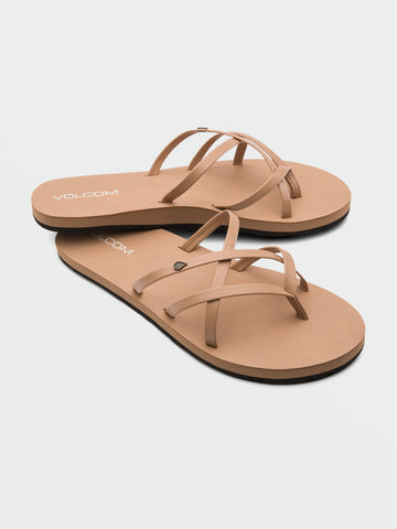 Sandalias y chanclas para mujer Volcom España