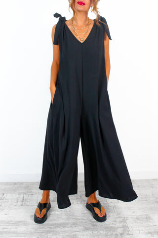 On The Go - Black Ribbed Contour Jumpsuit – DLSB