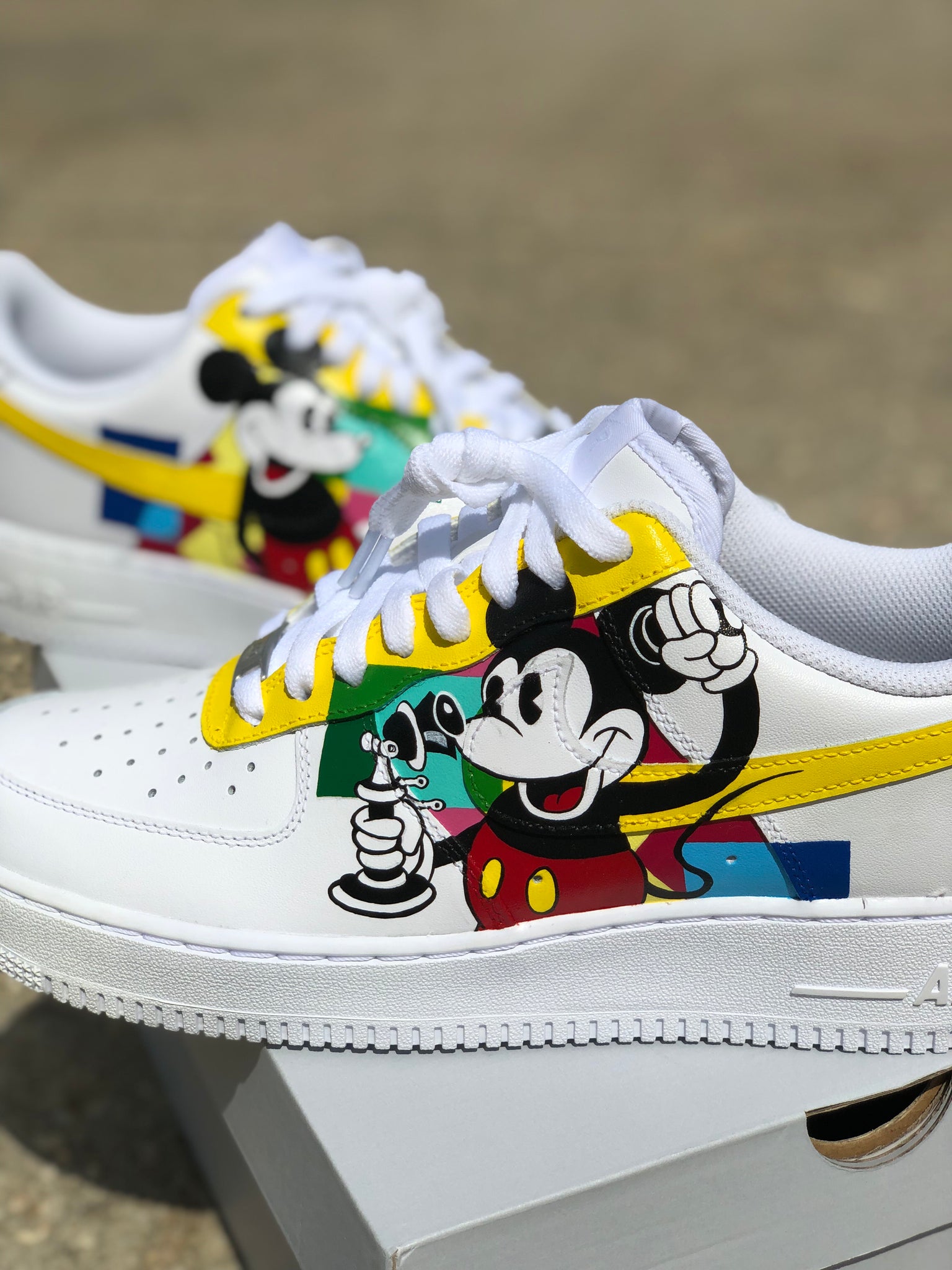 cartoon character air force 1