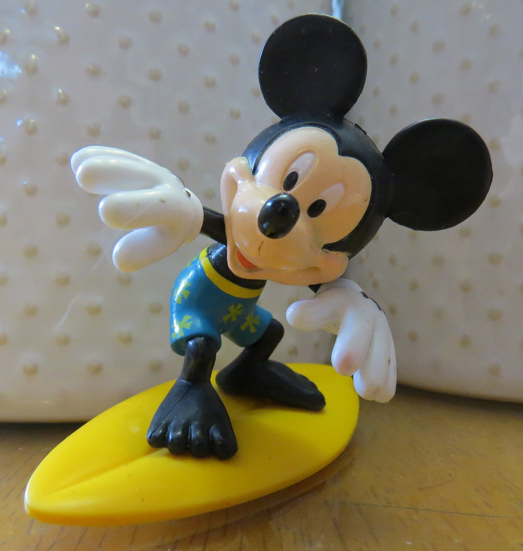 DISNEY SURFING MICKEY - figurine - 3 '' TALL