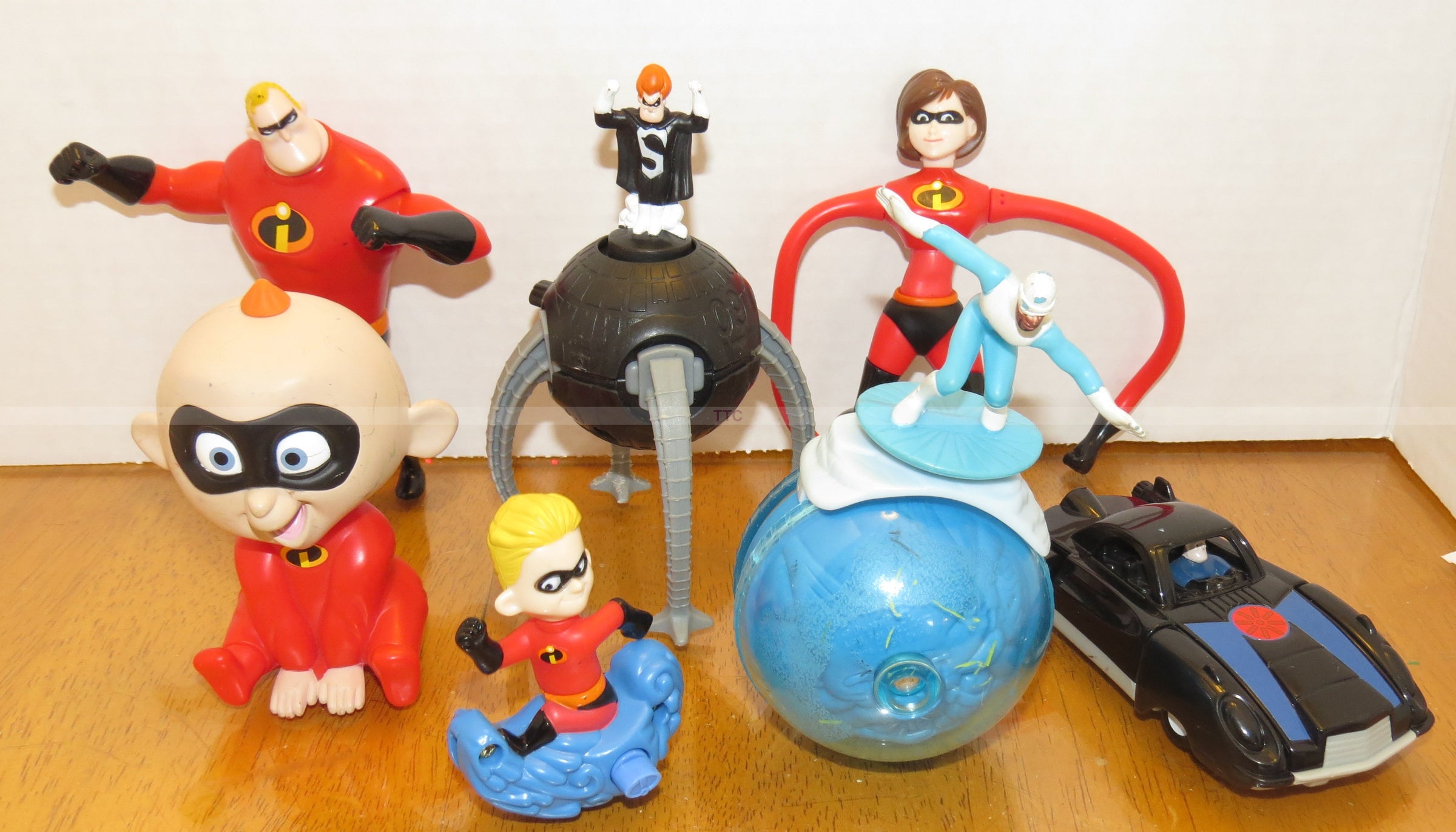 incredibles mcdonalds toys