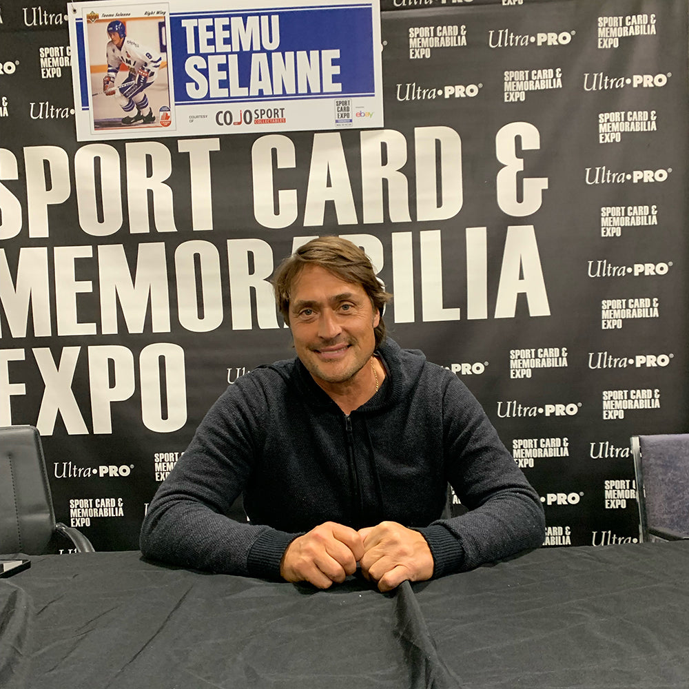 Teemu Selanne signing with CoJo Sport Collectables Inc