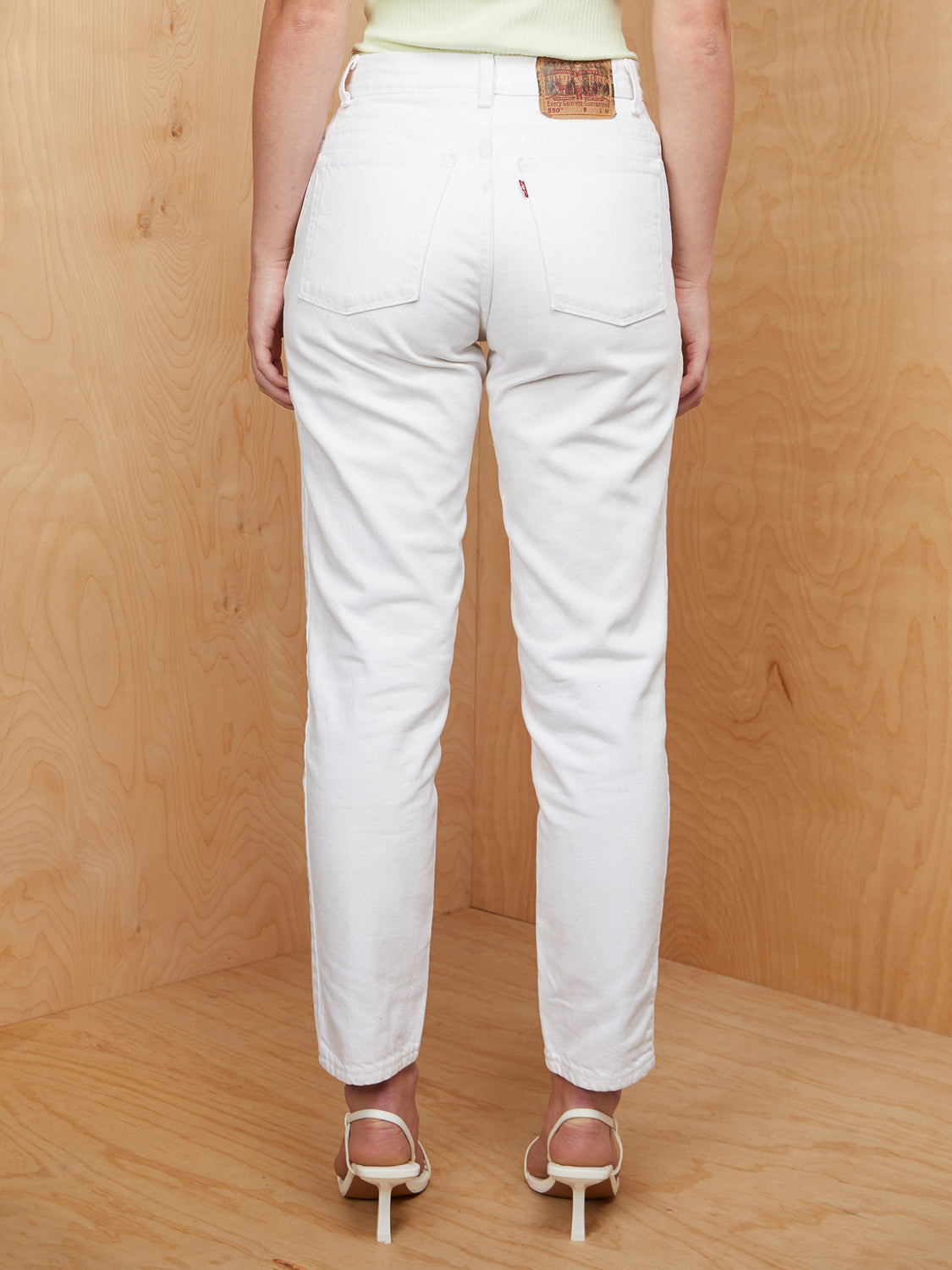 Vintage White 550 Levi's Jeans – Series