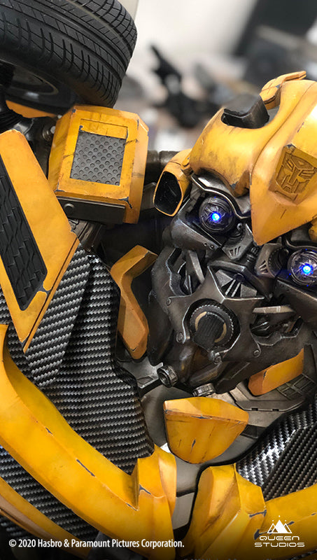 Special Features on Bumblebee