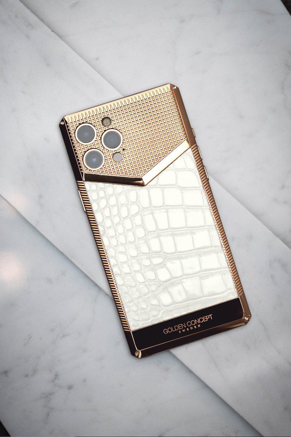 IPhone case - CL13 Rose Gold/White