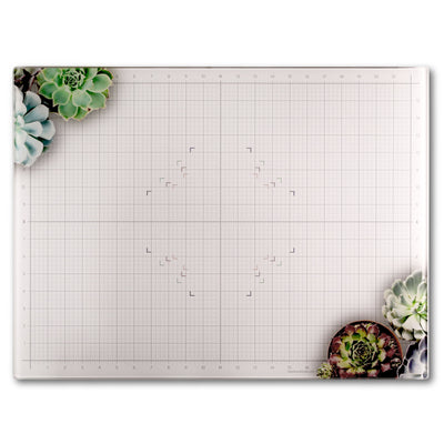  GLASSBOARD STUDIO True White Glass Craft Mat (9x12in) -  Magnetic, Heat & Scratch Resistant, Stain-Proof for Crafting, Cutting,  Painting, Mixed Media Artwork - Grid & Angle Lines, Non-Slip Feet : Arts