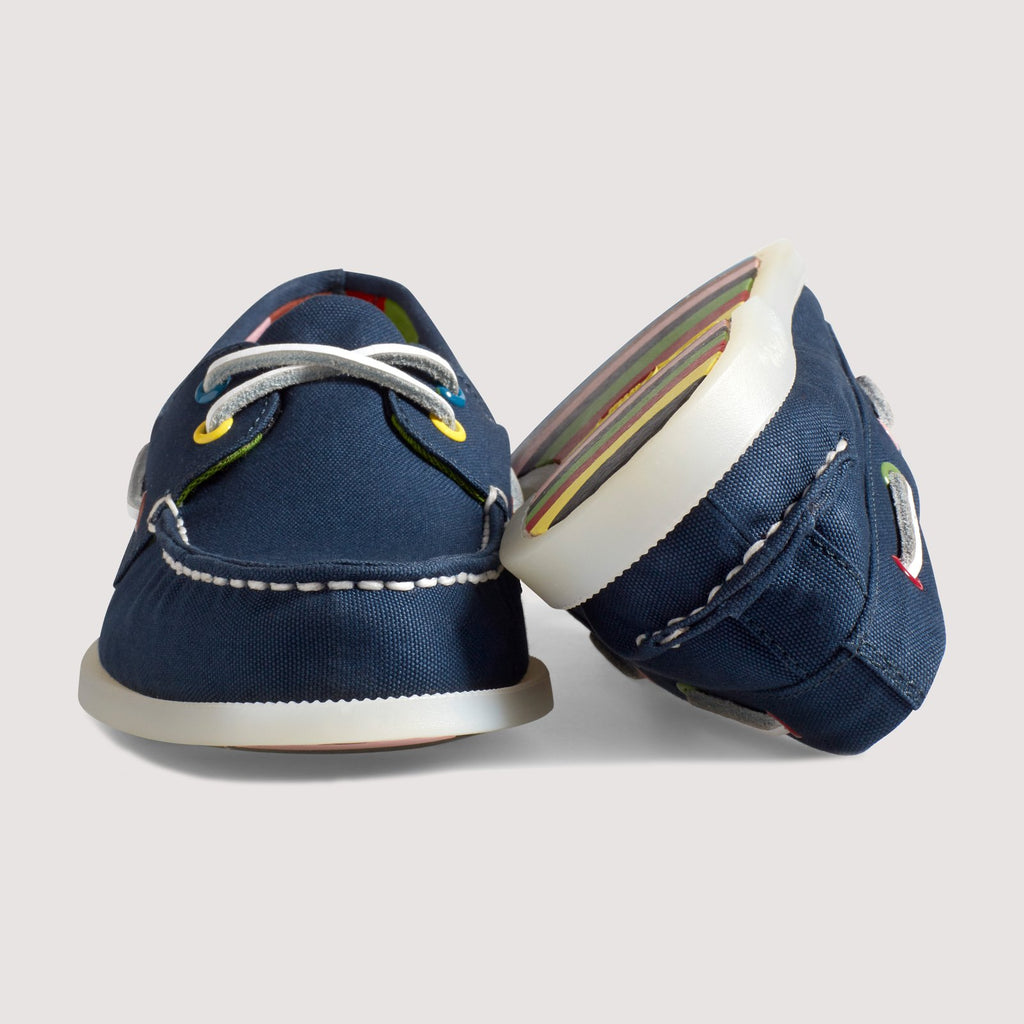 sperry navy blue boat shoes