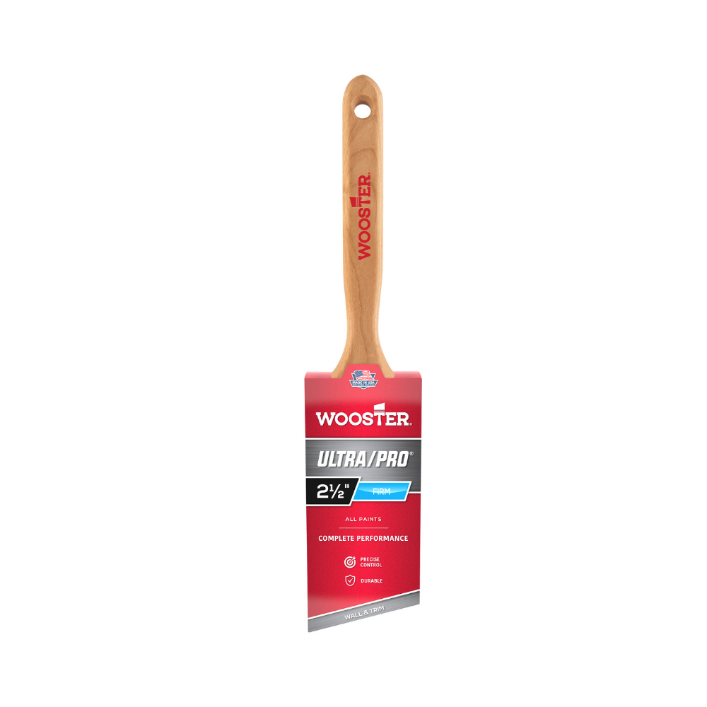 Wooster Ultra/Pro Extra Firm Angle Sash Paint Brush