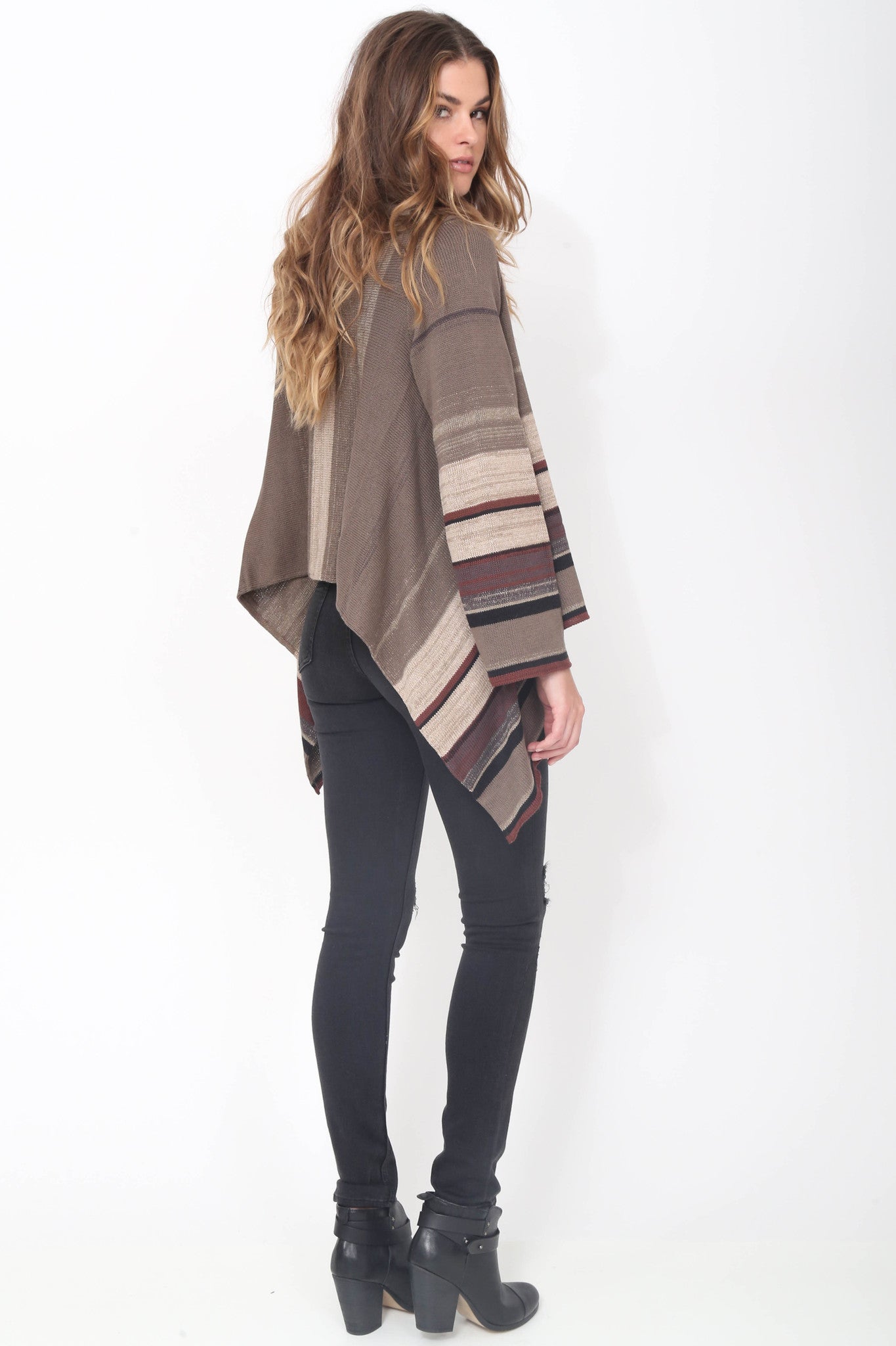 Wynn Sweater in Desert Clay'LAST ONE' – Goddis Knitwear