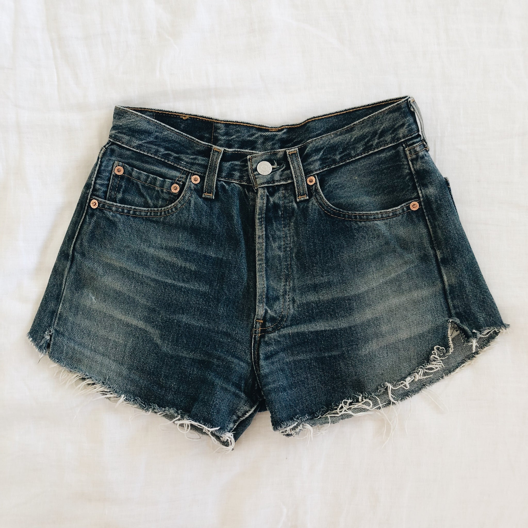 levis vintage jean shorts