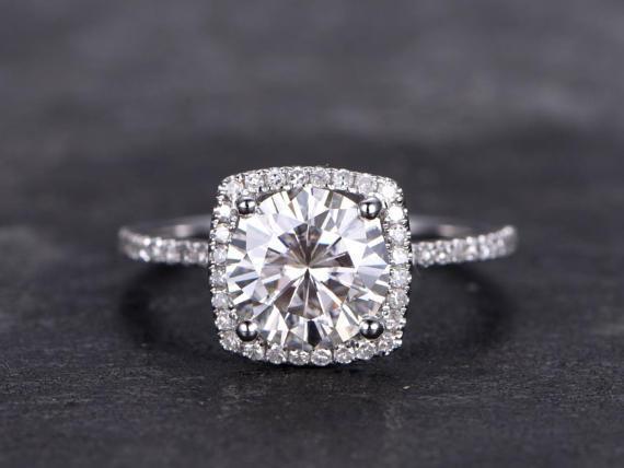 1.50 Carat Round Cut Moissanite and Diamond Halo Engagement Ring in 9k ...