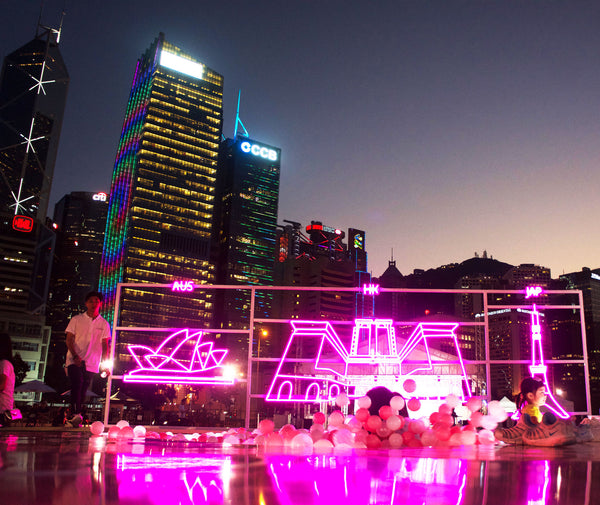 lexy-blog-breast-cancer-campaign-neon-light